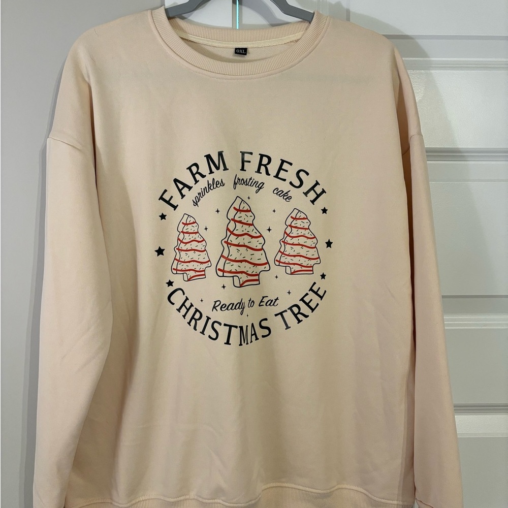 SHEIN Cream Christmas Tree Graphic Crewneck Sweater